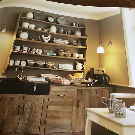 La Mine Colline 住宿加早餐酒店 亨克